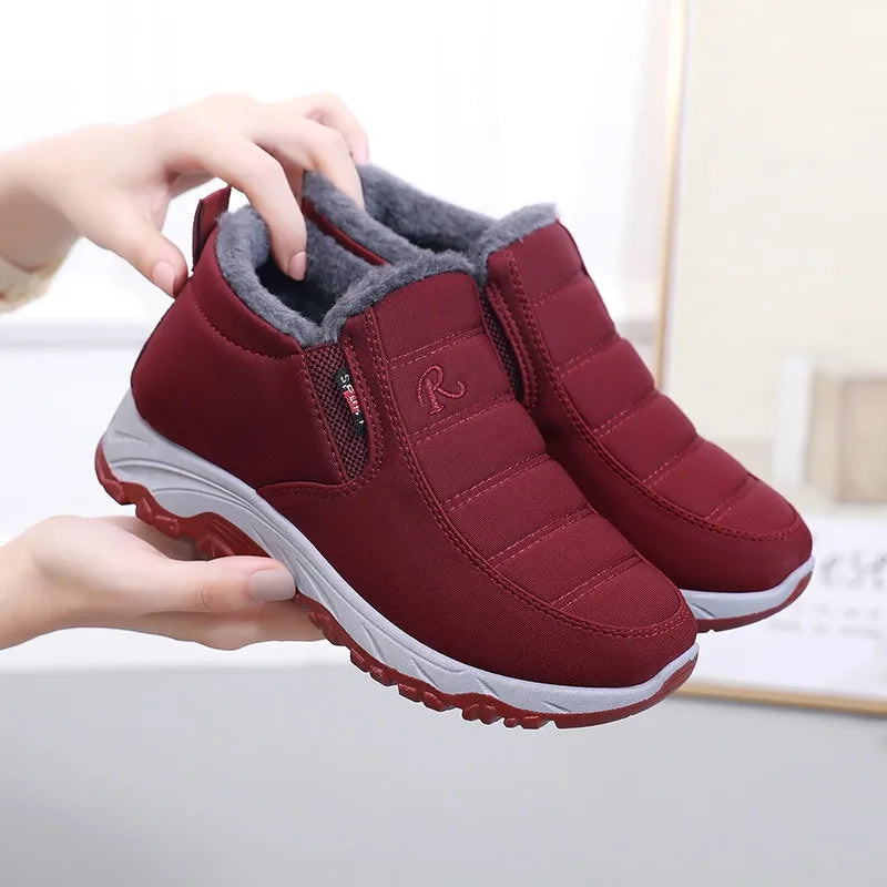 Bota Casual Unissex Impermeável Slip On