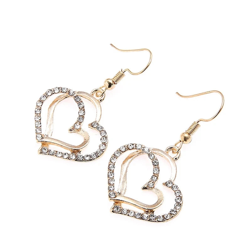 Conjunto Feminino com Colar com Pingente e Brincos